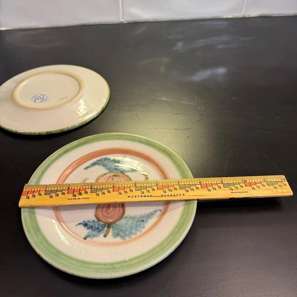 John B Taylor Harvest Pear Plates Set of 2 6.5in Cream Green Folk Art Stoneware